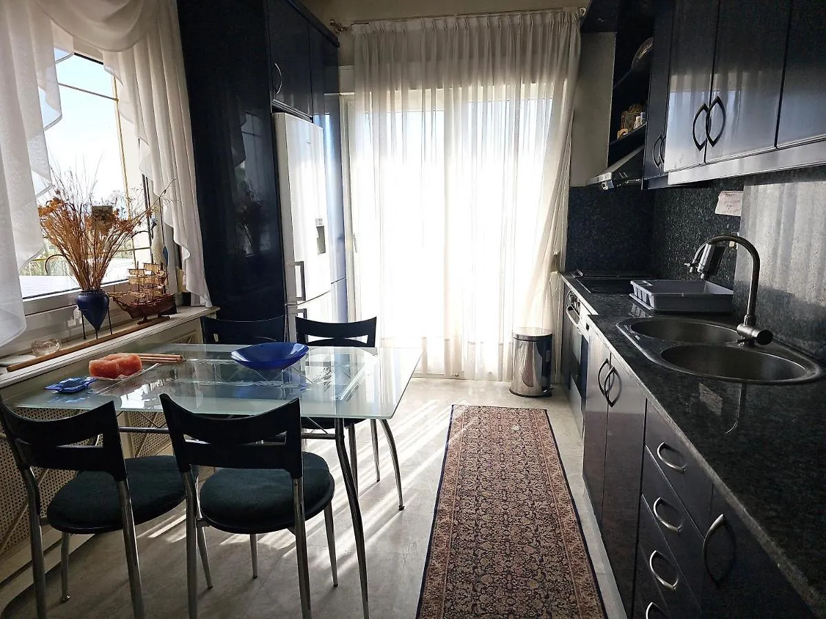 Escape To Villa Panorama And Enjoy The Classic Charm With Stunning Sea Views Салоники Греция