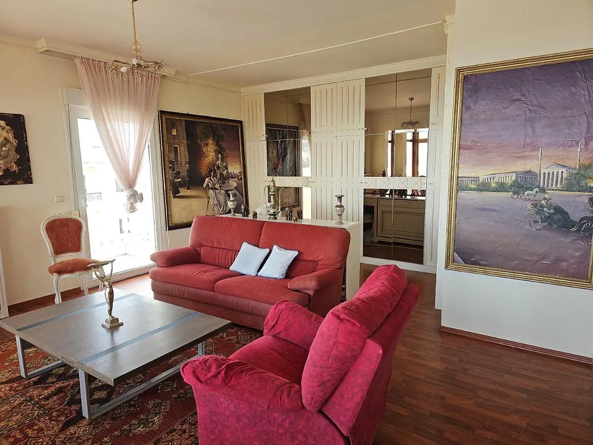 Escape To Villa Panorama And Enjoy The Classic Charm With Stunning Sea Views Салоники Греция