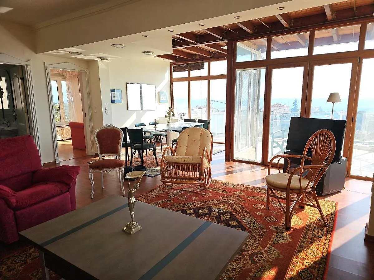 Escape To Villa Panorama And Enjoy The Classic Charm With Stunning Sea Views Салоники 0*,